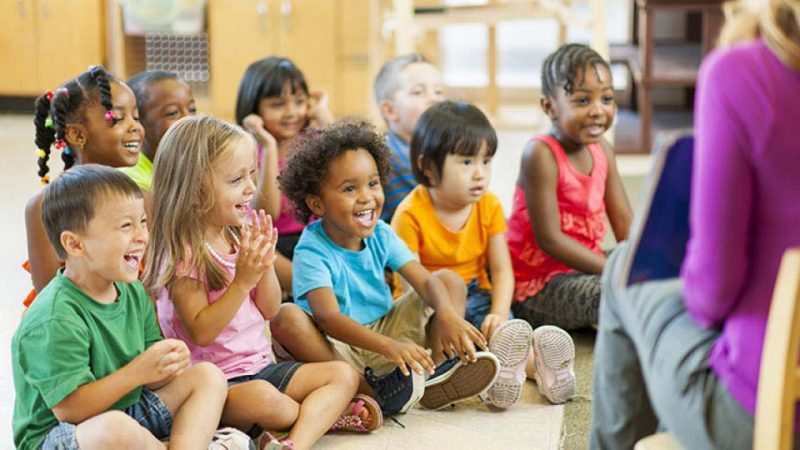 نگهداری کودک